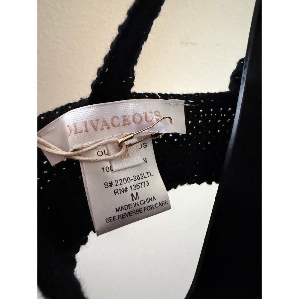 New NWT Olivaceous crochet knit crop top size medium - Picture 4 of 4